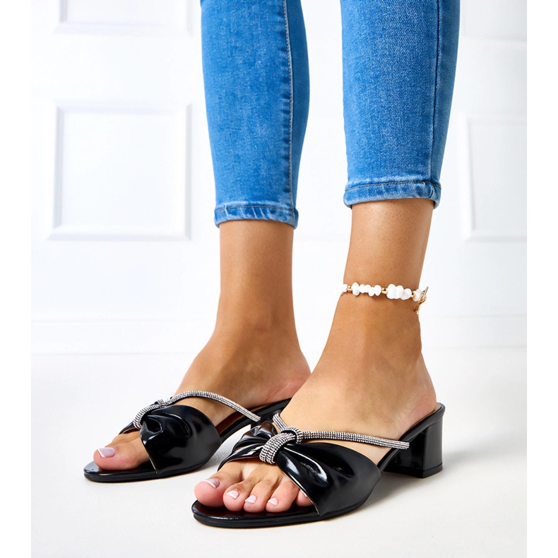 Pantoletten mit hohen Absätzen, verziert mit Anbrani-Zirkonen schwarz 2