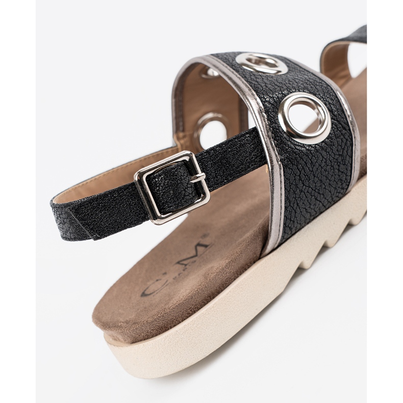 Shelvt Schwarze Sandalen mit dekorativen Metallrädern 2