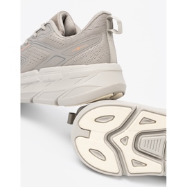 Shelvt Bequeme graue Sportschuhe mit Mesh -Struktur McArthur 2