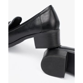 Shelvt Schwarze Frauenschuhe mit einer eleganten Schnalle 1