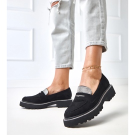 Schwarze Ekozamszu -Mokassins, die mit Kubikzirkonia Klouren dekoriert sind 2