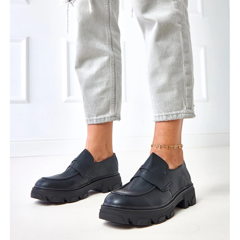 Schwarze Frauenkaser -Mokassin KIRNA 1