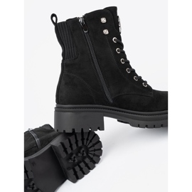 Shelvt Elegante schwarze Arbeiter mit glänzenden Kristallen 2