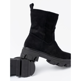 Shelvt Schwarze Stiefel mit einem minimalistischen Schnitt 2