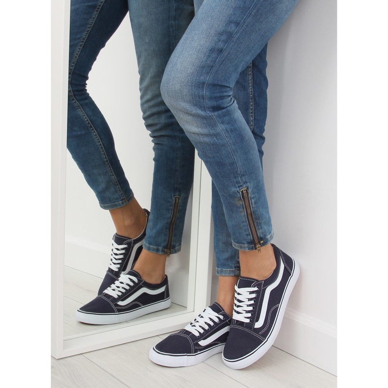 Marineblaue Damenturnschuhe DC3 weiß 2
