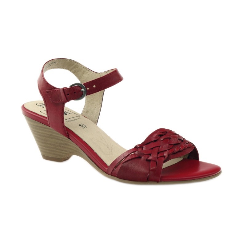 Rote Sandalen auf dem Keil Caprice 28303 1