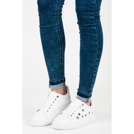 Weiße Turnschuhe Sterne 1