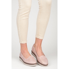 Vinceza Lordsy auf der Plattform rosa 2