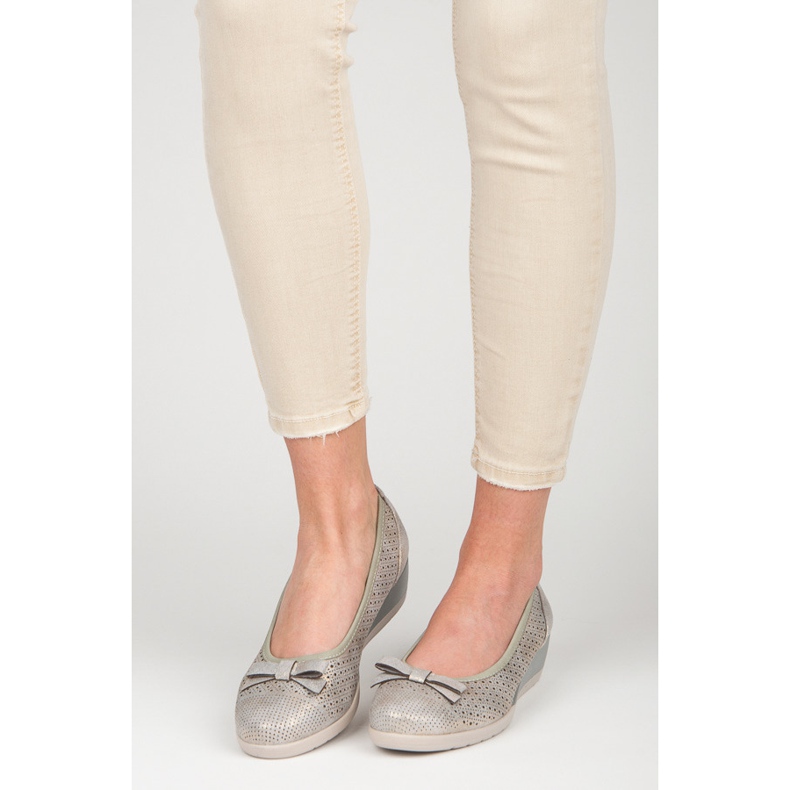 Vinceza Ballerina mit Schleife grau 1