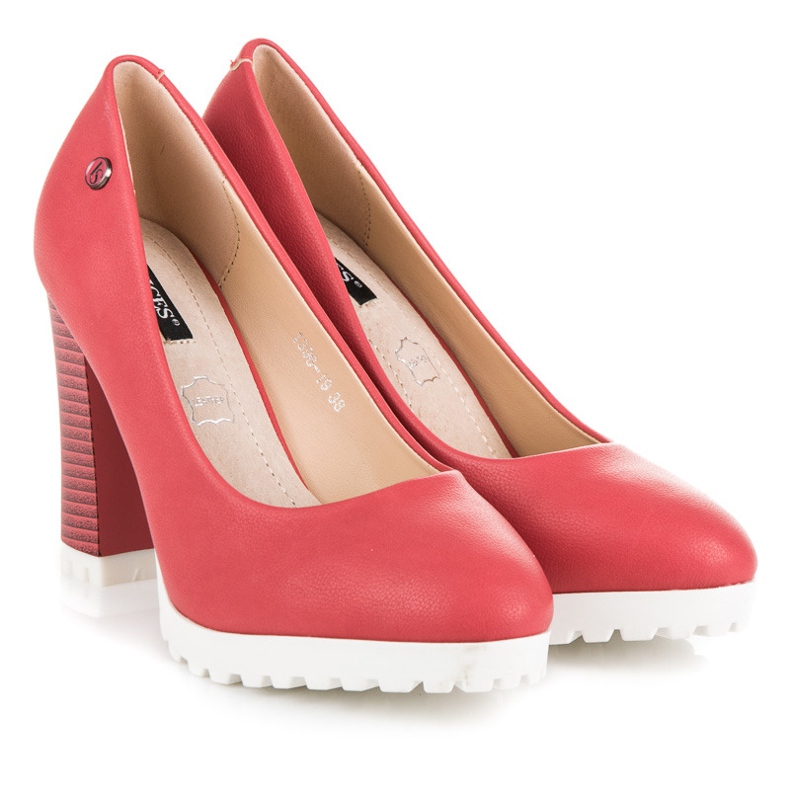 Vices Pumpen auf der Plattform rot 1