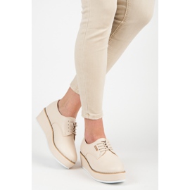 Vices Gebundene Keilschuhe Laster braun 2