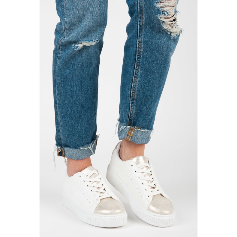 Geknotete Sneakers mit Schlangenmuster weiß 1