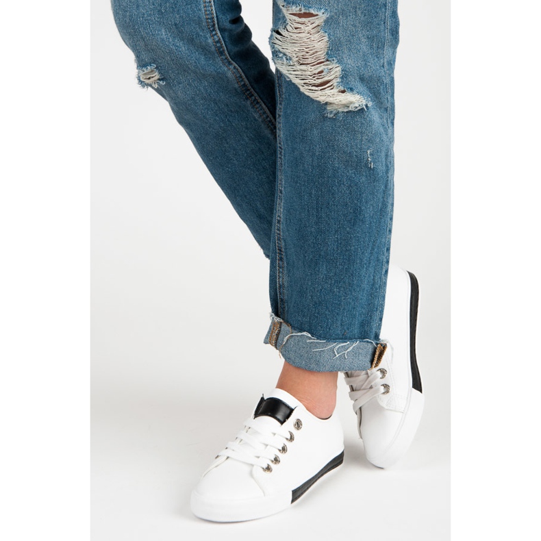 Sneaker zum Schnüren weiß 2