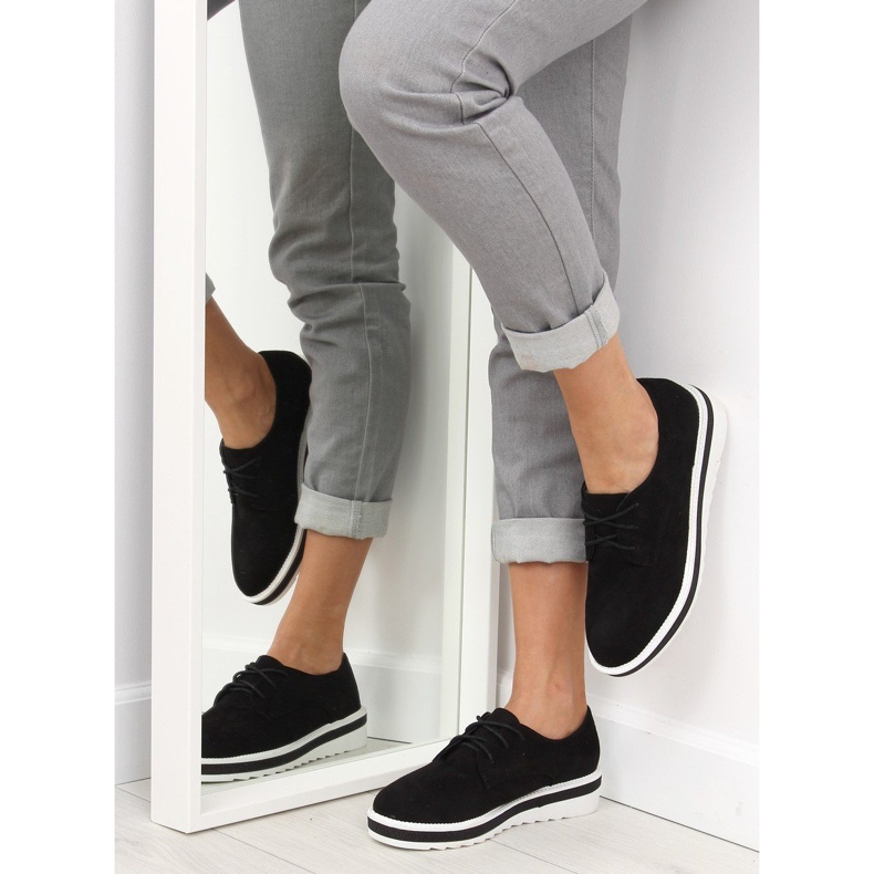 Schwarz schwarze geschnürte Loafer 1