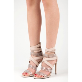 Sexy Sandalen von Sergio Todzi beige 2