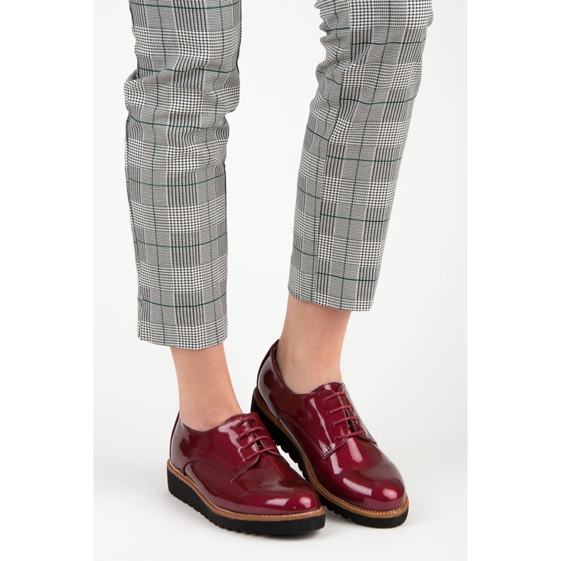 Kylie Burgund lackierte Schuhe rot 1