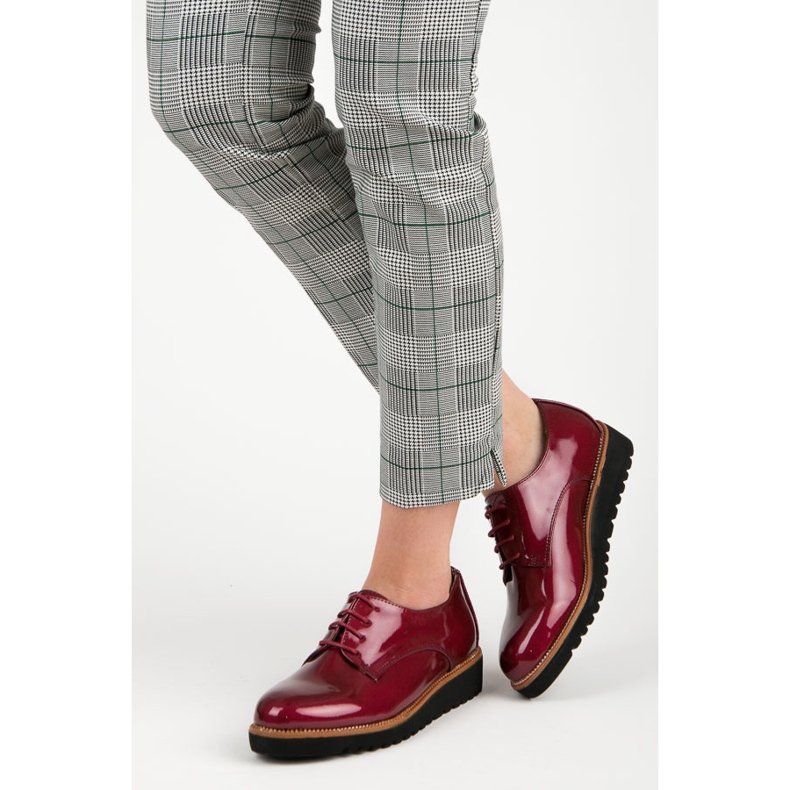 Kylie Burgund lackierte Schuhe rot 2