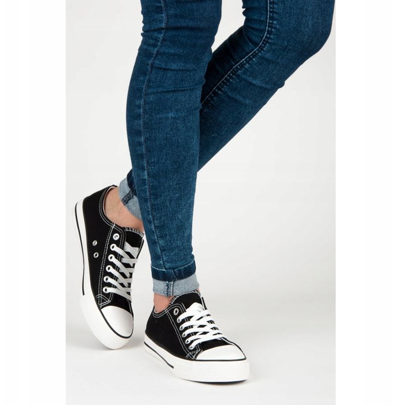 Frauen klassische schwarze Turnschuhe 2