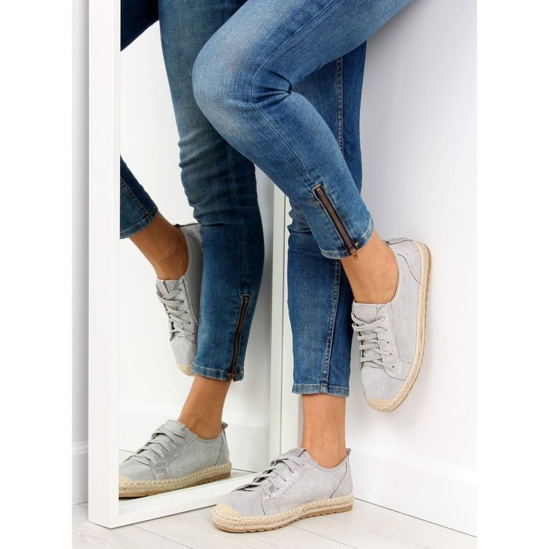Graue Espadrilles-Turnschuhe BB02P Grau 2