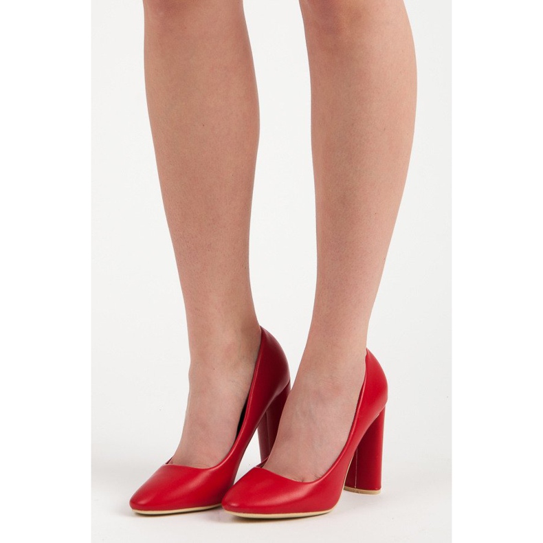 Klassische rote Pumps 1