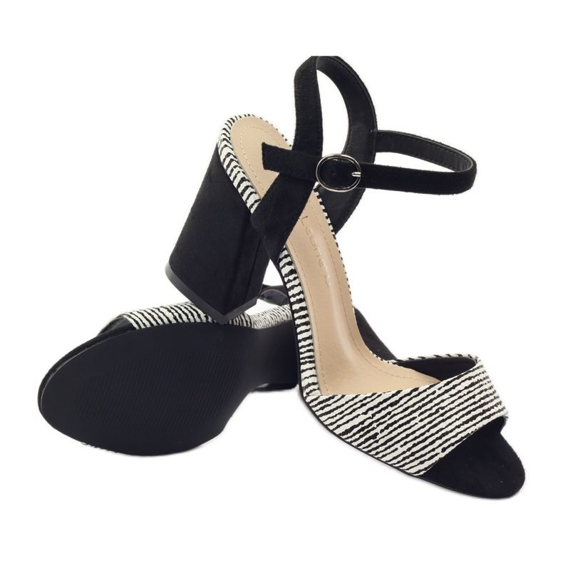 Sandalen auf dem Sergio Leone 820 Pfosten mit Streifen weiß schwarz 3