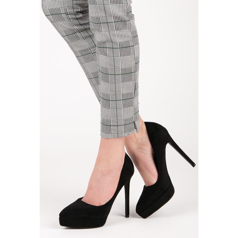 Bestelle Wildlederabsätze auf der Plattform schwarz 2