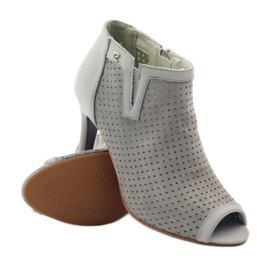 M.Daszyński Durchbrochene Stiefel mit Daszyński-Ledereinsatz grau 3