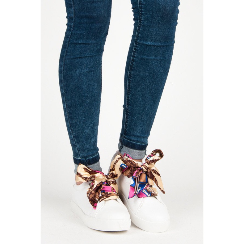 Vices Turnschuhe mit einem Band Schraubstock gebunden weiß 1