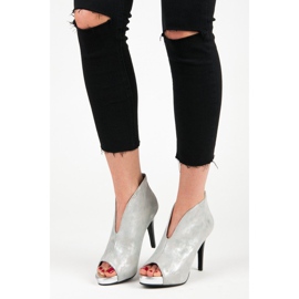 Vinceza Stiefel mit offener Spitze grau 1