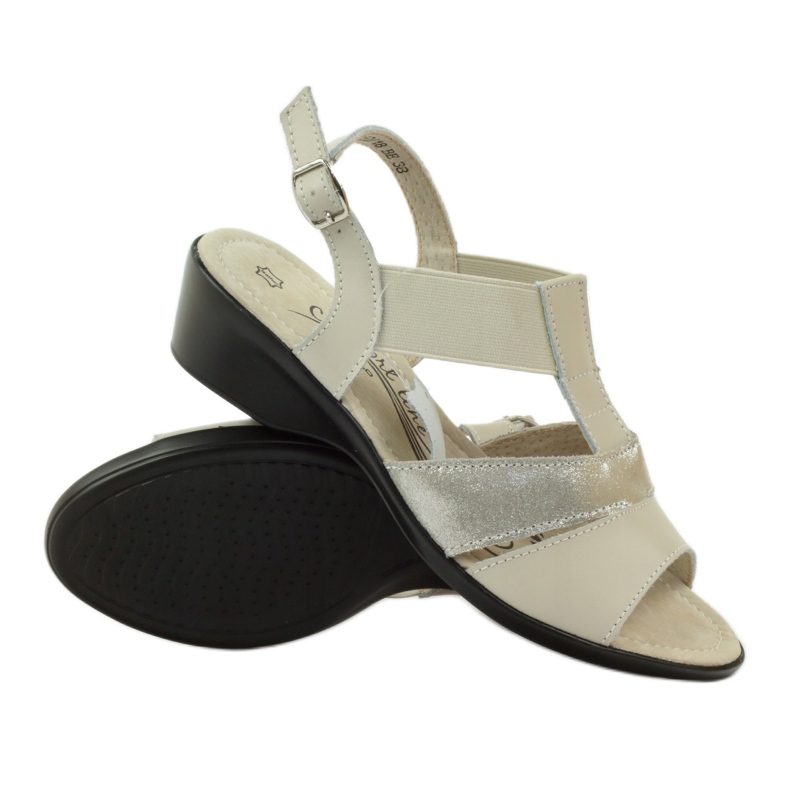 Filippo Bequeme Keilsandalen aus Leder beige silber- 3