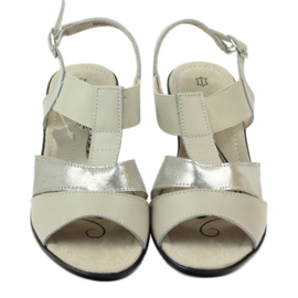Filippo Bequeme Keilsandalen aus Leder beige silber- 4