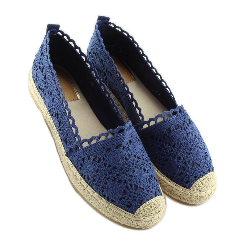 Marineblaue Espadrilles aus Spitze BB11 Jeans 2