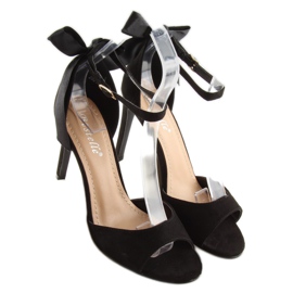 Schwarze Sandalen auf hohem Absatz Z921-7SA-2 schwarz 2