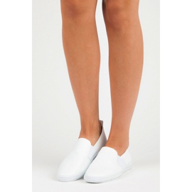 Weiße MCKEYLOR Slipper 1