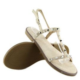 Sandalen mit Nieten beige S-375 Beige 1