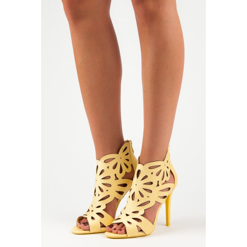 Vices Elegante Sandalen mit Lasteroberteil gelb 1