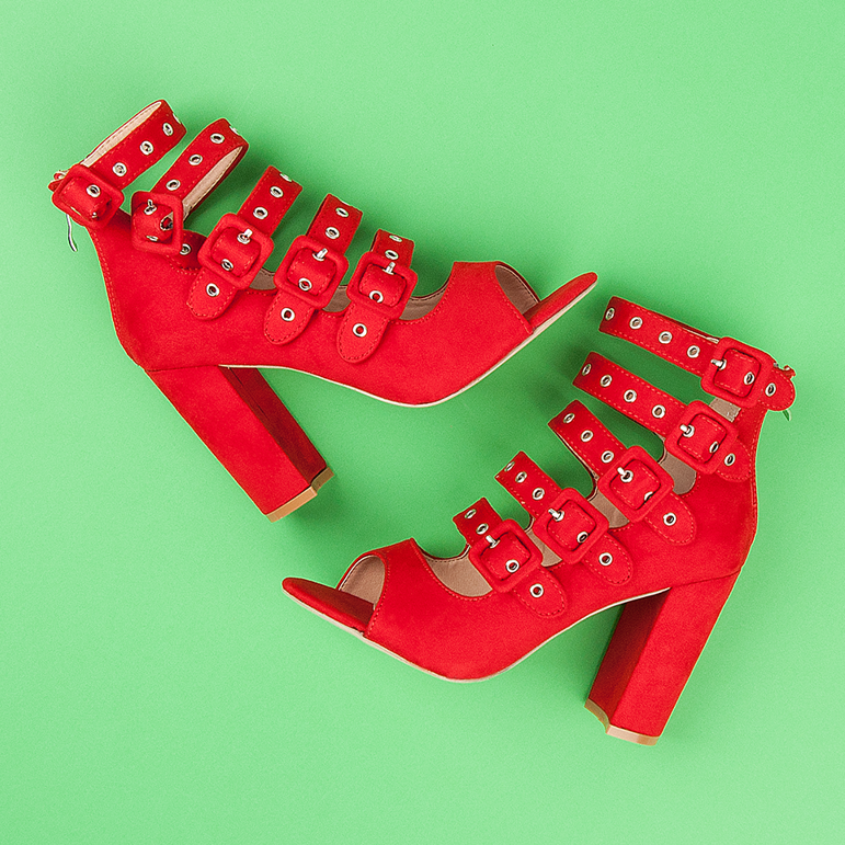 Vices Rocksandalen auf dem Lasterpfosten rot 1