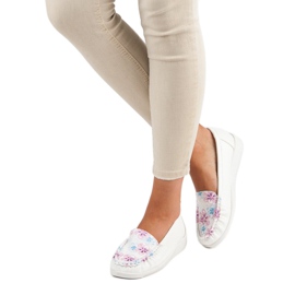 Tullo Weiße Mokassins mit Blumen 2