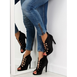 Pumps aus Samt mit offener Spitze 1129 Schwarz 1