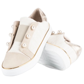 American Club Damenturnschuhe mit Perlen beige 1
