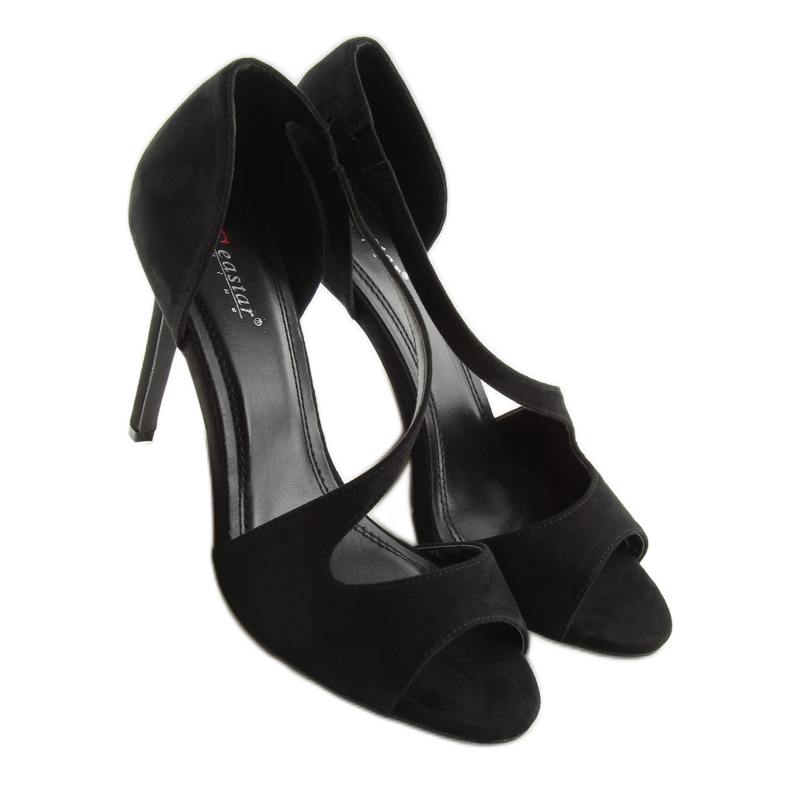 Schwarze asymmetrische Pumps C90 schwarz 2
