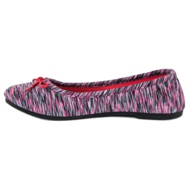 McKey Gerippter Ballerina aus Stoff grau rosa 1