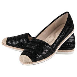 Modische schwarze Espadrilles 2