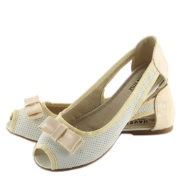 Weiße Ballerinas mit offener Spitze D314 WHITE / L.BEIGE / L.BEIGE braun 2