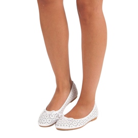 Diamantique Durchbrochene Ballerinas weiß 1