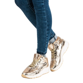 Goldene Sneaker mit Glitzer 2