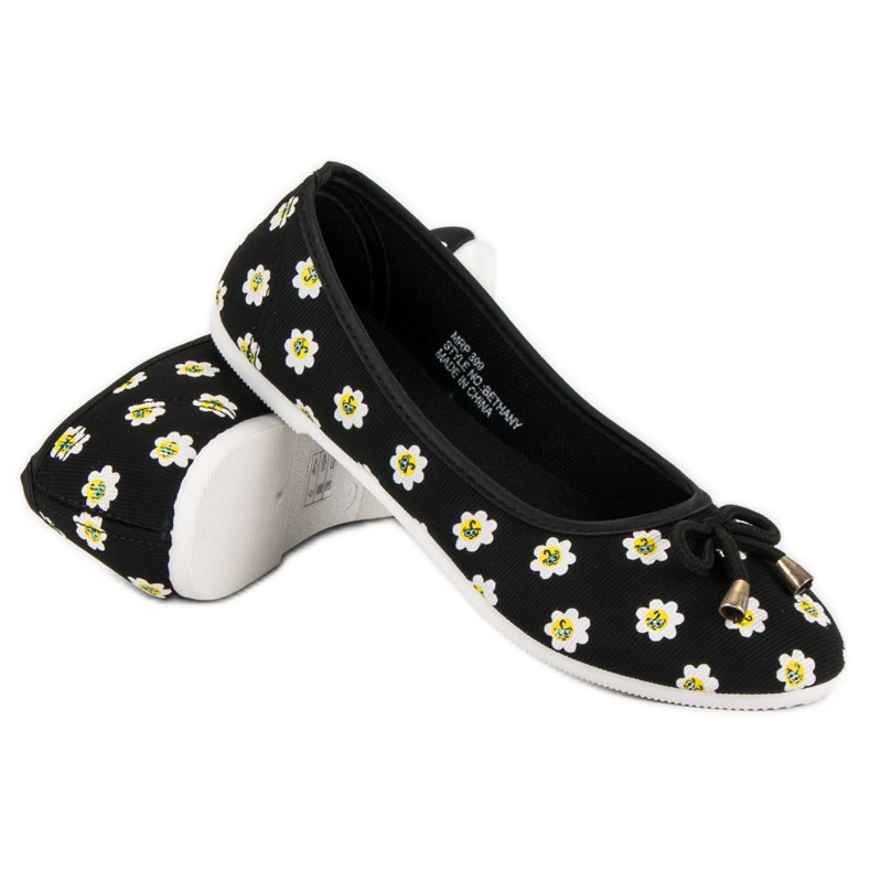 Stoff Ballerina mit Blumen schwarz 2