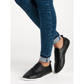 Schwarze Turnschuhe zum Schnüren 2