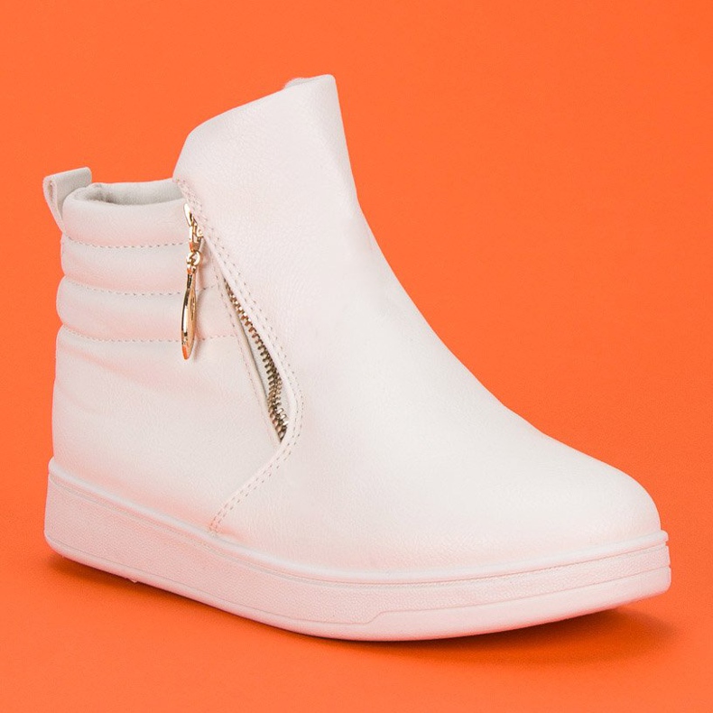 Weiße Turnschuhe über dem Knöchel 1