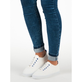 Kylie Durchbrochene gebundene Turnschuhe weiß 1